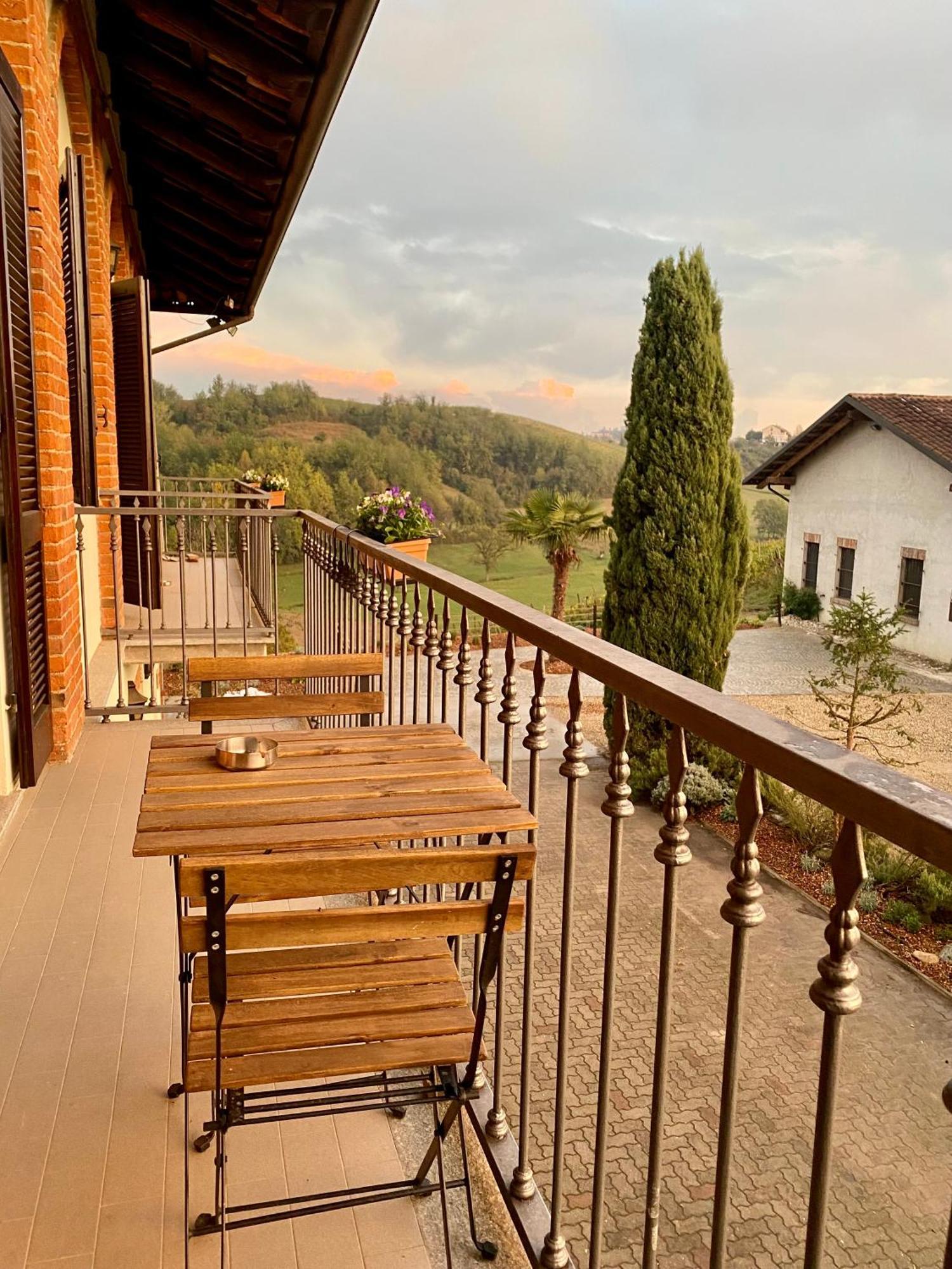 Tenuta Agricola La Cava- Cantina E Agriturismo San Damiano d'Asti Экстерьер фото